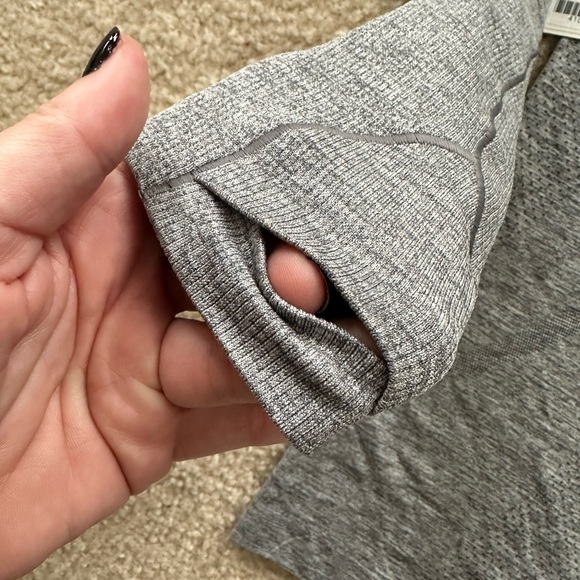 NWT pure barre lululemon long sleeve swiftly gray collab - Picture 2 of 4